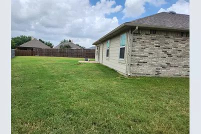 1224 Elkford Lane, Fort Worth, TX 76247 - Photo 17