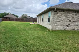 1224 Elkford Ln, Fort Worth, TX 76247 - Photo 17