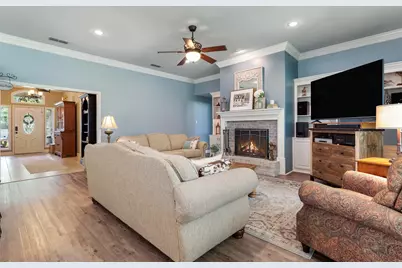 1340 Bridle Path, Lindale, TX 75771 - Photo 9