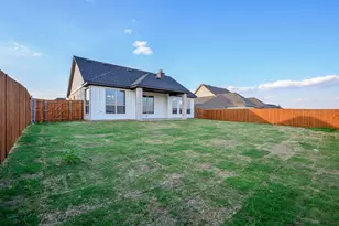107 Hall St, Glen Rose, TX 76043 - Photo 31