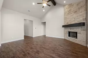 107 Hall St, Glen Rose, TX 76043 - Photo 7