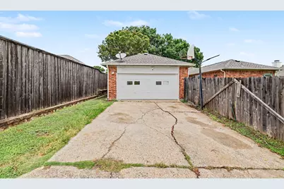 1008 Primrose Street, Mesquite, TX 75149 - Photo 29