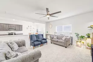 10852 Copper Hills Ln, Fort Worth, TX 76108 - Photo 17