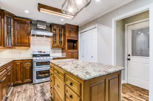 1315 Greenbriar St, Denton, TX 76201 - Photo 11