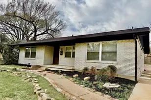 10039 Shadyview Dr, Dallas, TX 75238 - Photo 1