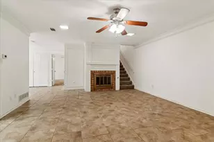 3318 Wells Dr, Plano, TX 75093 - Photo 3