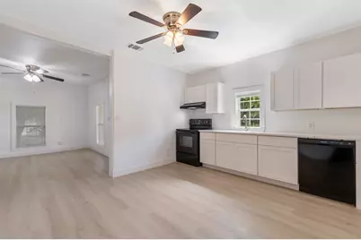 911 N Branch Street, Sherman, TX 75090 - Photo 11