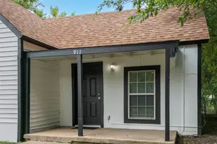 911 N Branch St, Sherman, TX 75090 - Photo 5