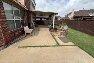 2756 Explorador, Grand Prairie, TX 75054 - Photo 5