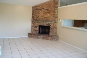 1757 Carrington Dr, Glenn Heights, TX 75154 - Photo 5