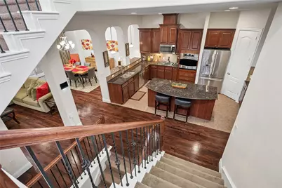 835 Rockingham Drive, Irving, TX 75063 - Photo 9