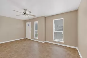 117 W Wilson Ave, Sherman, TX 75090 - Photo 5