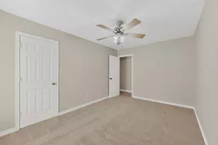 117 W Wilson Ave, Sherman, TX 75090 - Photo 23