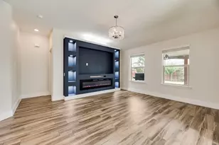 925 Walls Blvd, Crowley, TX 76036 - Photo 5