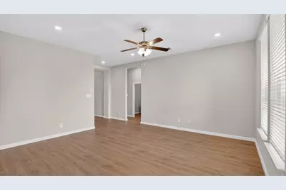 3324 Pier View Street, Grand Prairie, TX 76065 - Photo 9