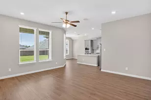 3324 Pier Vw St, Grand Prairie, TX 76065 - Photo 9