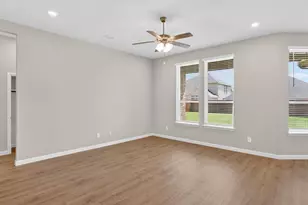 3324 Pier Vw St, Grand Prairie, TX 76065 - Photo 11