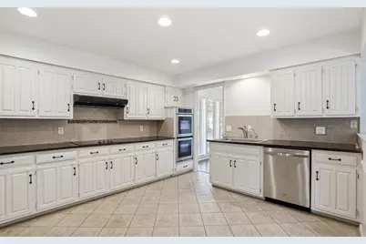 1000 Lexington Drive, Plano, TX 75075 - Photo 13