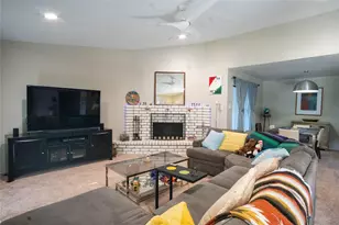 829 Cambridge Dr, Plano, TX 75023 - Photo 5