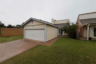 17 Harbour Town St, Abilene, TX 79606 - Photo 3