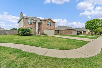1301 Erin Court, Burleson, TX 76028 - Photo 3