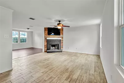 1301 Erin Court, Burleson, TX 76028 - Photo 9