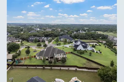 7030 Flagstone Circle, McGregor, TX 76657 - Photo 15
