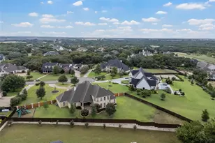 7030 Flagstone Cir, McGregor, TX 76657 - Photo 15