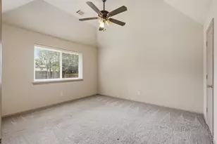 3318 Summergrove Dr, Arlington, TX 76001 - Photo 19