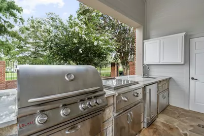 6500 Hollytree Circle, Tyler, TX 75703 - Photo 33