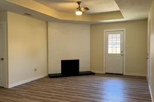 6319 Holiday Ln, North Richland Hills, TX 76182 - Photo 3