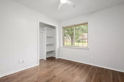 813 Chevy Chase Drive, Garland, TX 75043 - Photo 15