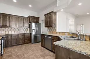 5014 Cypress, Wichita Falls, TX 76310 - Photo 7