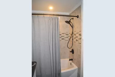 1015 Winkler Street, Ennis, TX 75119 - Photo 9