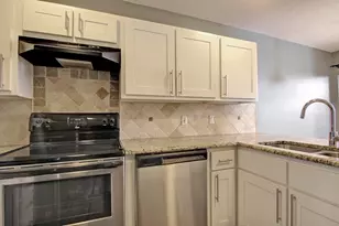 4242 N Capistrano Dr, Dallas, TX 75287 - Photo 9