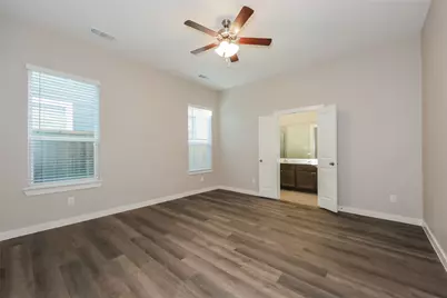 831 Feather Thorn Drive, Arlington, TX 76005 - Photo 5