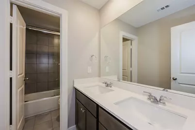 831 Feather Thorn Drive, Arlington, TX 76005 - Photo 13
