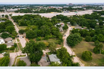1136 Betterton Circle, Dallas, TX 75203 - Photo 5