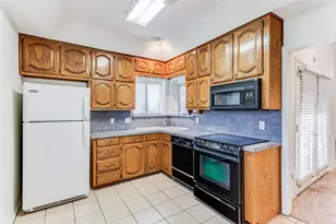 7117 Fuller Cir, Fort Worth, TX 76133 - Photo 3