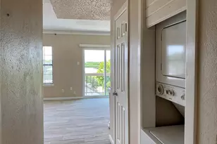 8750 Park Ln, Dallas, TX 75231 - Photo 11