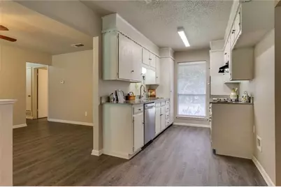 7820 Kermit, Fort Worth, TX 76116 - Photo 7