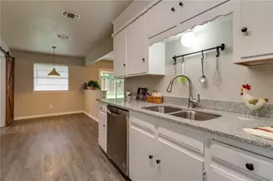 7820 Kermit, Fort Worth, TX 76116 - Photo 11