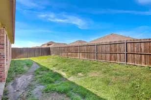 985 Corbitt Ln, Fate, TX 75189 - Photo 7