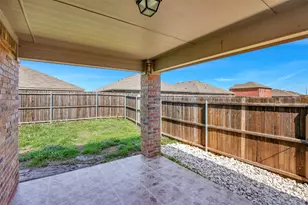 985 Corbitt Ln, Fate, TX 75189 - Photo 5