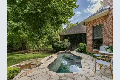 5832 Forest Bend Place, Fort Worth, TX 76112 - Photo 33