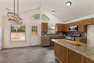 10209 Cool Spring Drive, Fort Worth, TX 76108 - Photo 7
