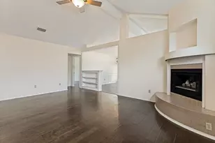10209 Cool Spring Dr, Fort Worth, TX 76108 - Photo 7