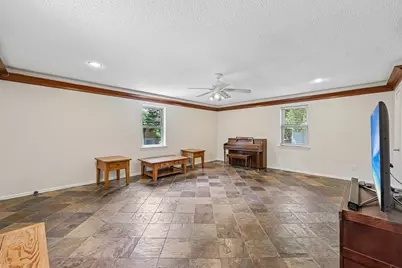 8324 Moorcroft Drive, Dallas, TX 75228 - Photo 29