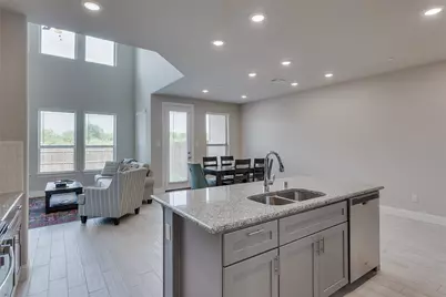 509 Hutchinson Lane, Lewisville, TX 75077 - Photo 9