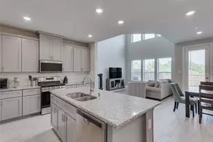 509 Hutchinson Ln, Lewisville, TX 75077 - Photo 5